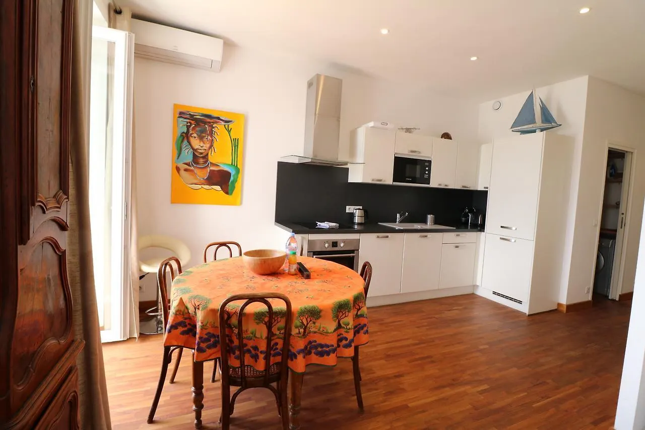 Luxury 1 Bedroom Quai St Pierre 2 Mins From The Palais & Croisette 269 Cannes 0*,  France