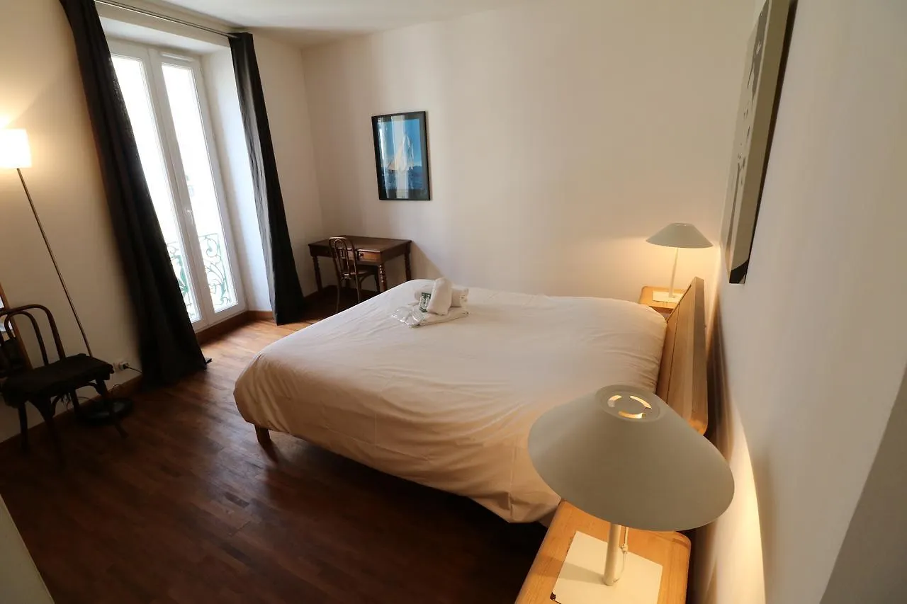 Luxury 1 bedroom Quai St Pierre 2 mins from the Palais&Croisette 269 Cannes