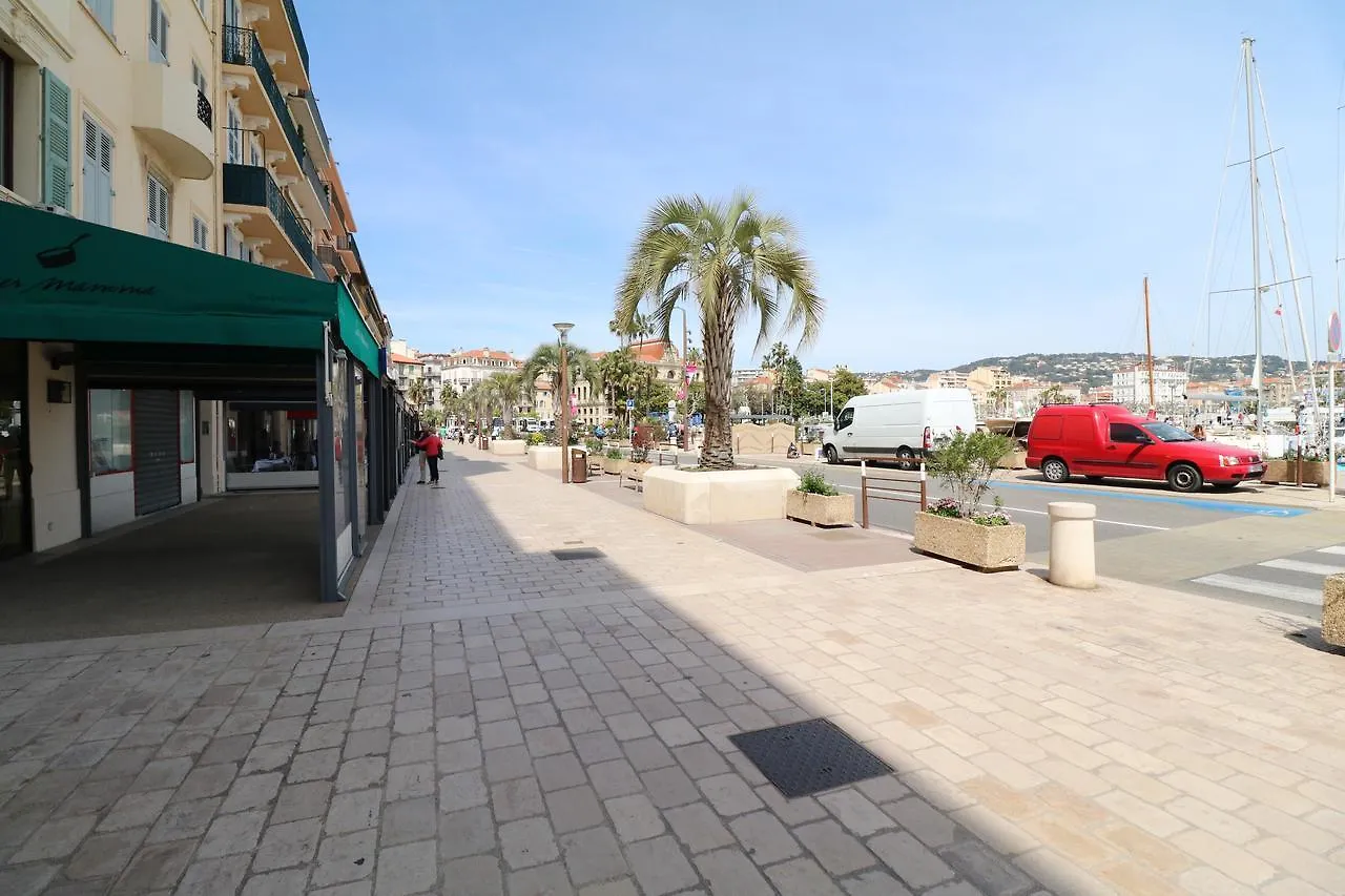 Luxury 1 bedroom Quai St Pierre 2 mins from the Palais&Croisette 269 Cannes